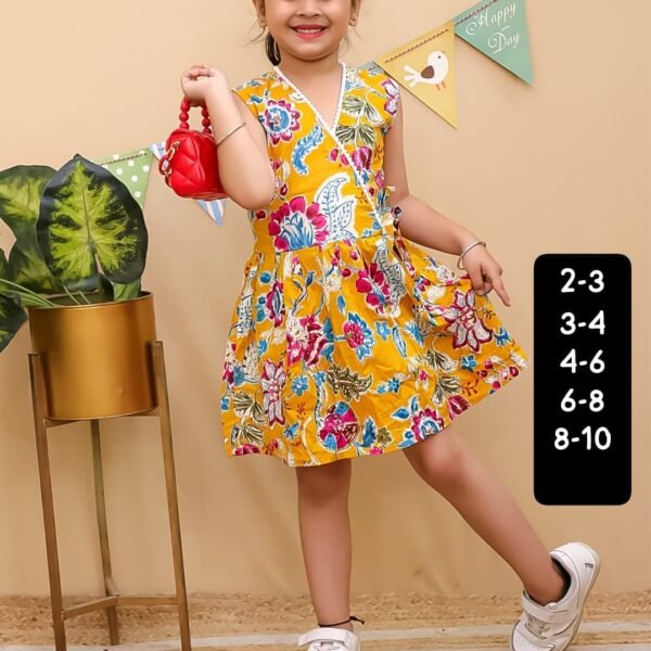 This sleeveless floral wrap-look dress